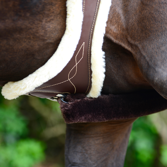 Kentucky Sheepskin Anatomic Girth - Image 3