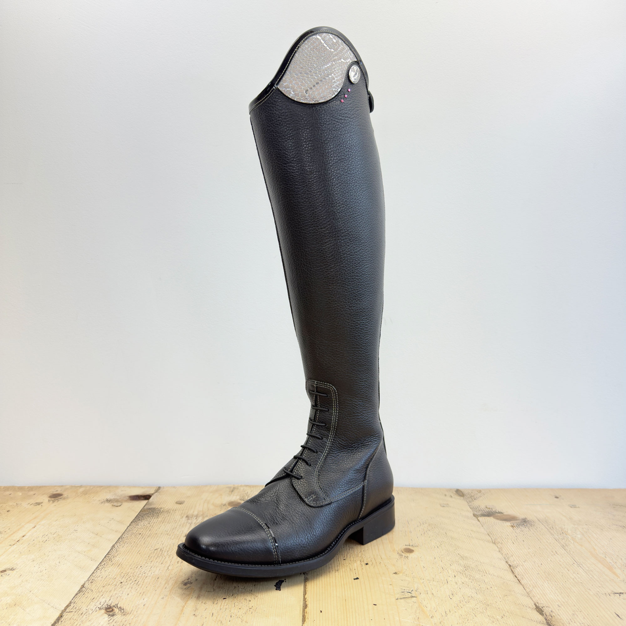 De Niro Salentino Quick Black Riding Boots - Regal Pink Top - Image 2