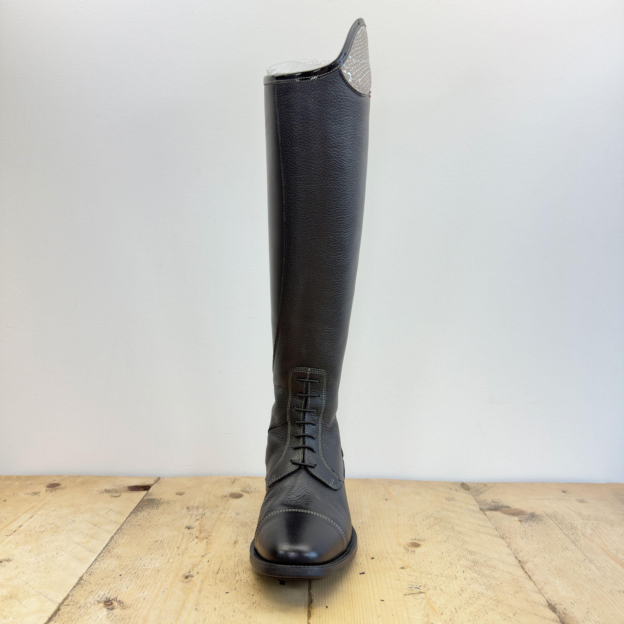 De Niro Salentino Quick Black Riding Boots - Regal Pink Top - Image 3