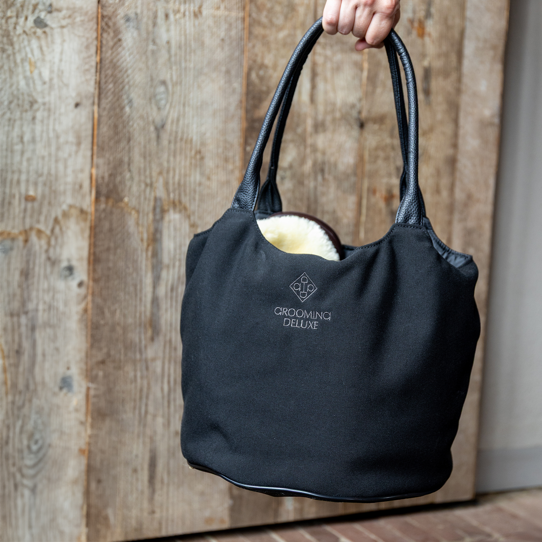 Grooming Deluxe Canvas Grooming Bag - Black - Image 4