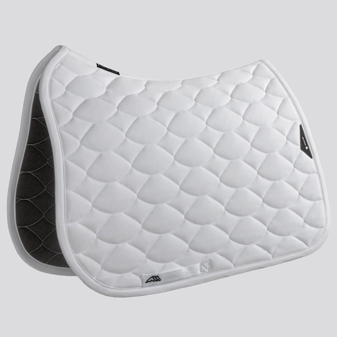 Equiline Saddle Pad Eqalmond- Dressage - White