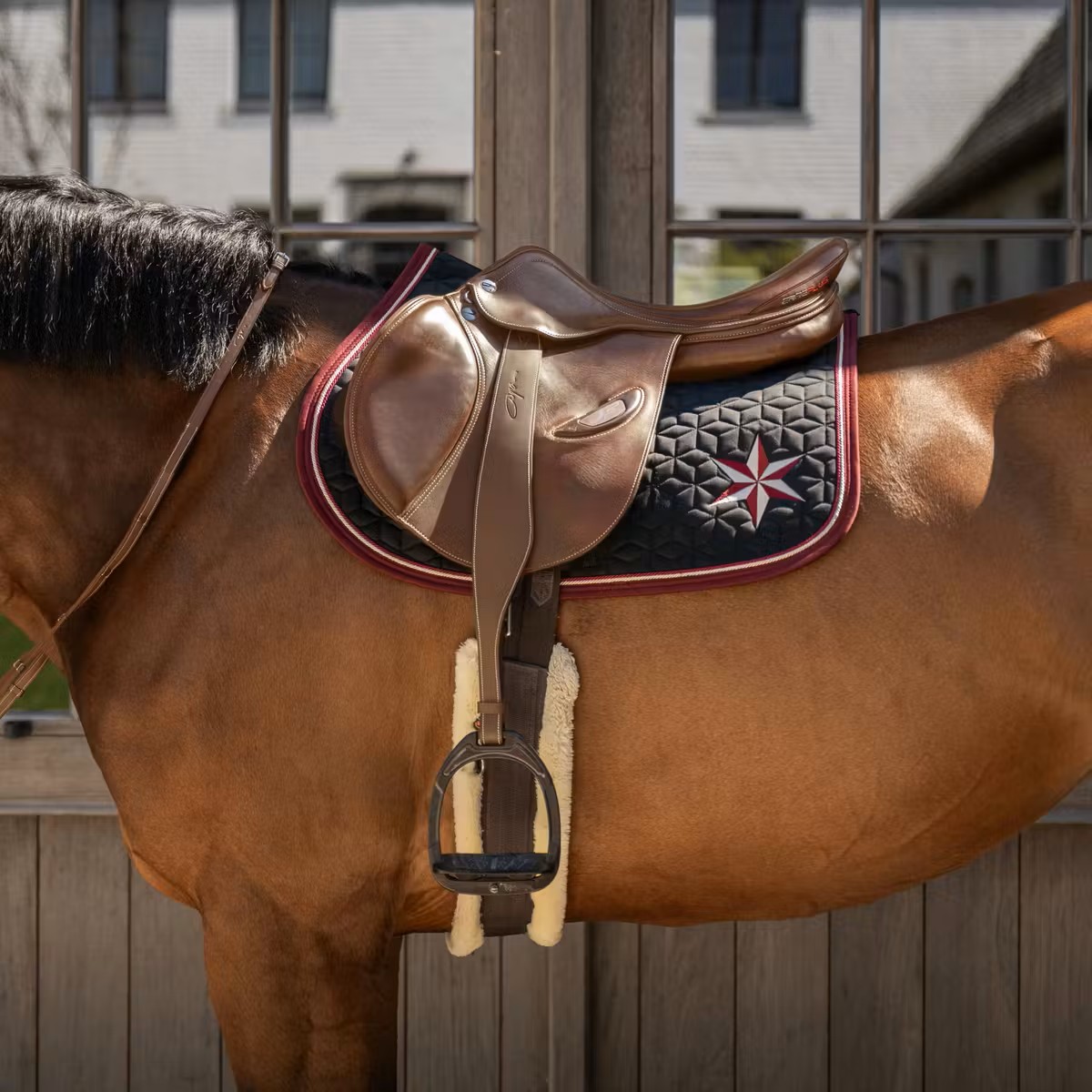 Dy'on Mono Stirrup Leathers
